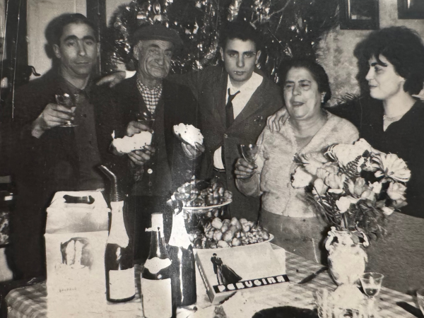 WORLDWIDE TRADITIONS COME TOGETHER AT CHRISTMAS