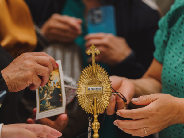 THE FAITHFUL FLOCK TO CHRIST CATHEDRAL FOR HOPE, HEALING