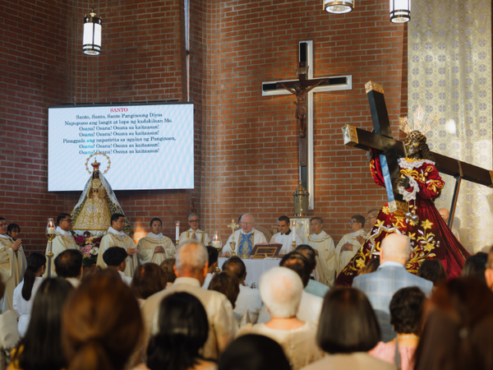 Bishop Vann Blesses, Dedicates Church And Altar Of The Poong Jesus Nazareno Filipino Catholic Center